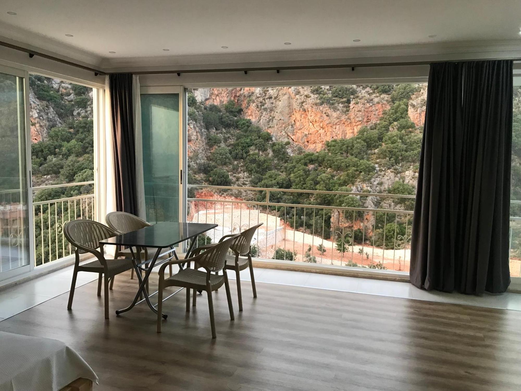 Green Hill Kas Apartment Luaran gambar